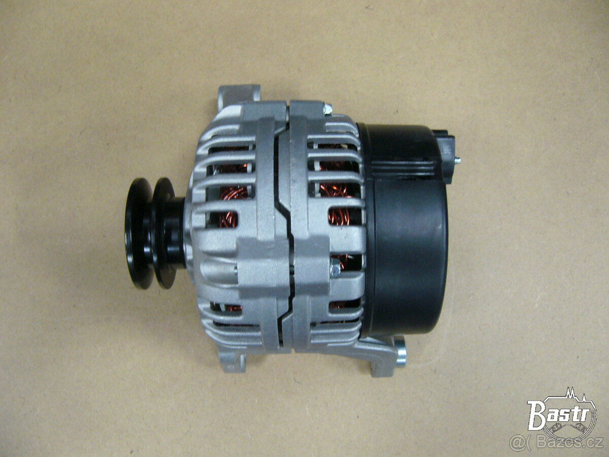 Nový alternátor Trabant 12V/70A - 2