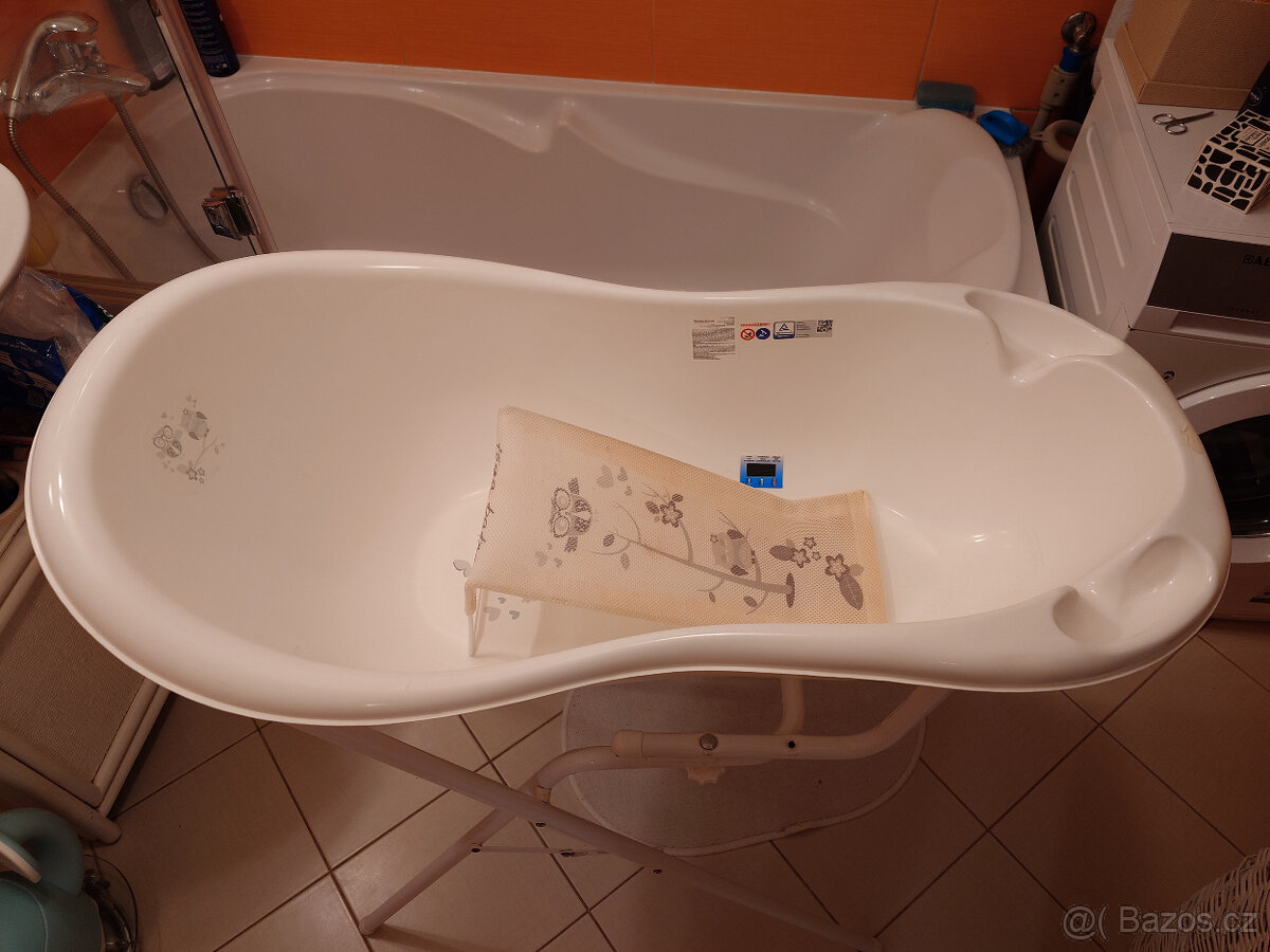 Dětská vanička se stojanem a lehátkem - 2