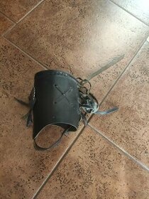 Držák nápojů - kožený - 2