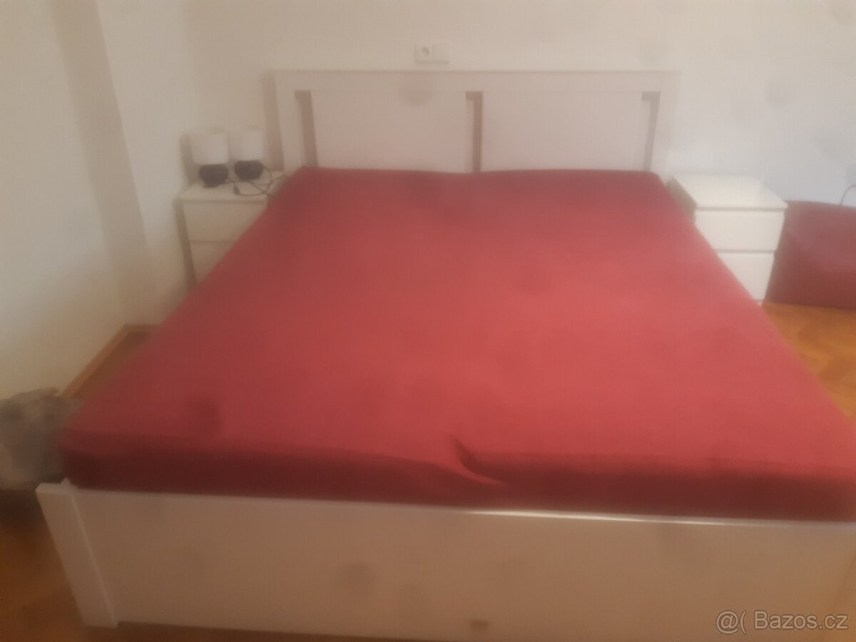 Prodej manželské postele - 2