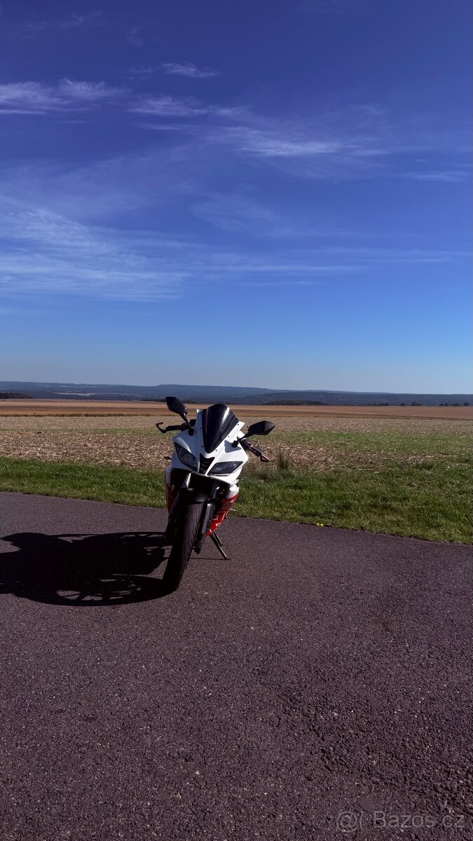 Prodam Yamaha Yzf r-125 - 2