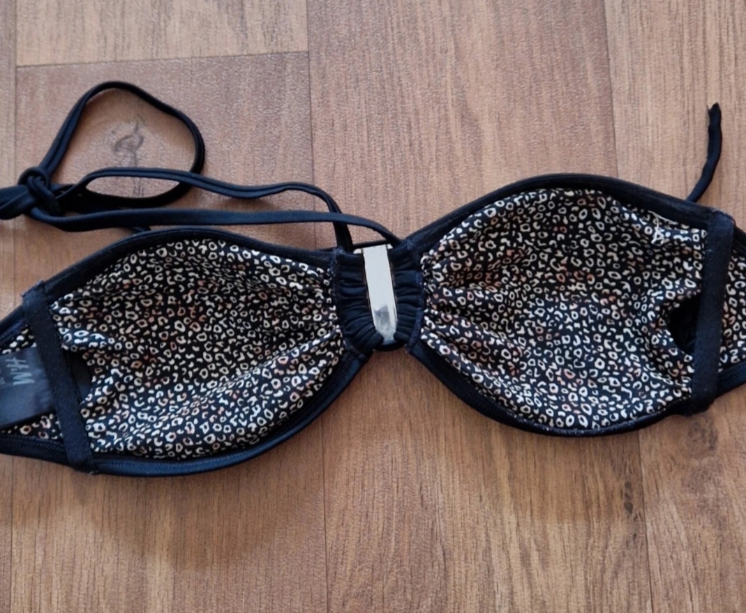 Krásný vrchní díl plavek vel.M/B - 2