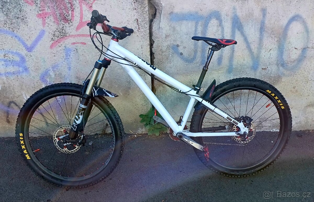 Mongoose Fireball 26 - 2