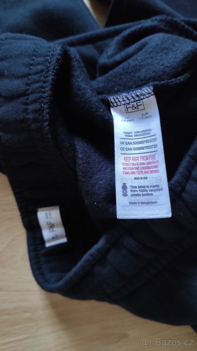 Nové tepláky F&F vel. 7-8 let - 2