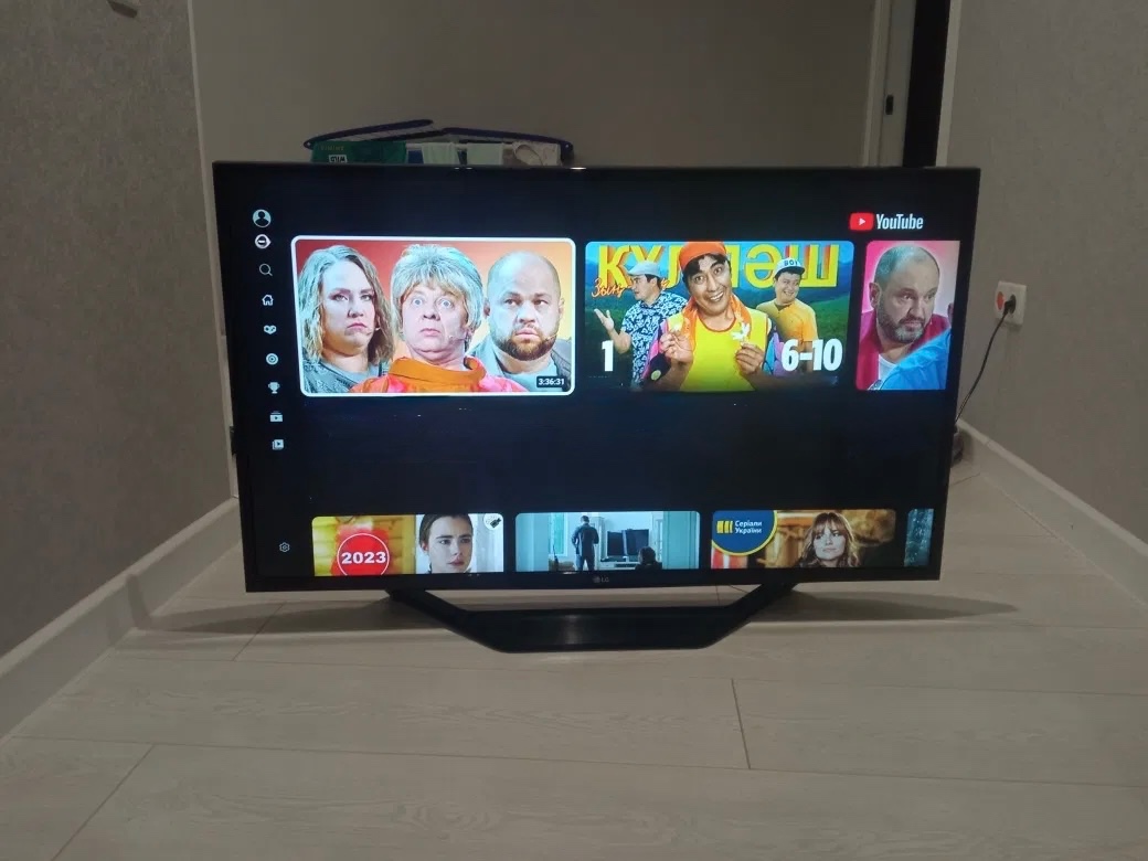 4K tv LG 108cm , smart, wifi, LED - 2