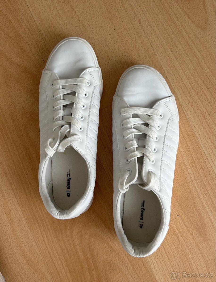 Bílé tenisky / boty - 2