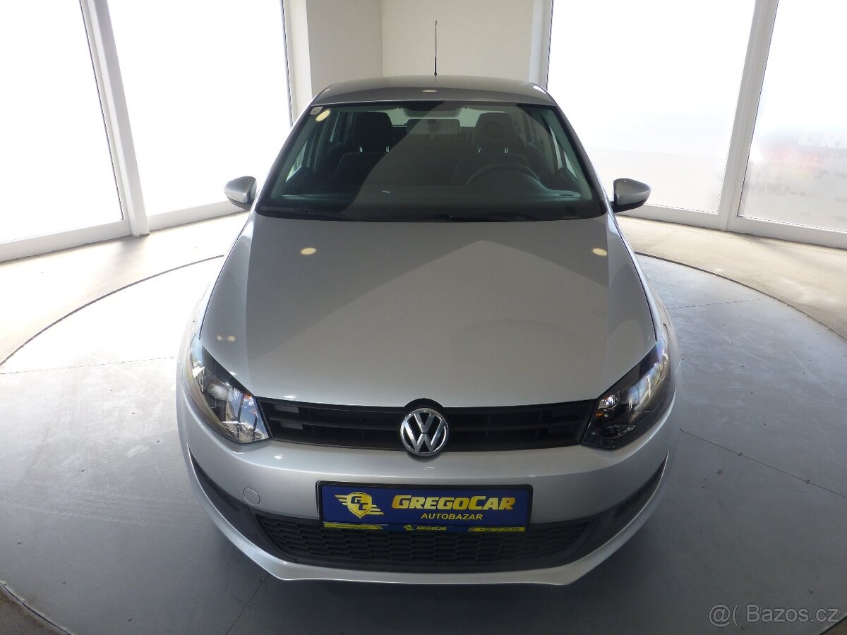 Volkswagen Polo 1,2i KLIMATIZACE 5DV - 2