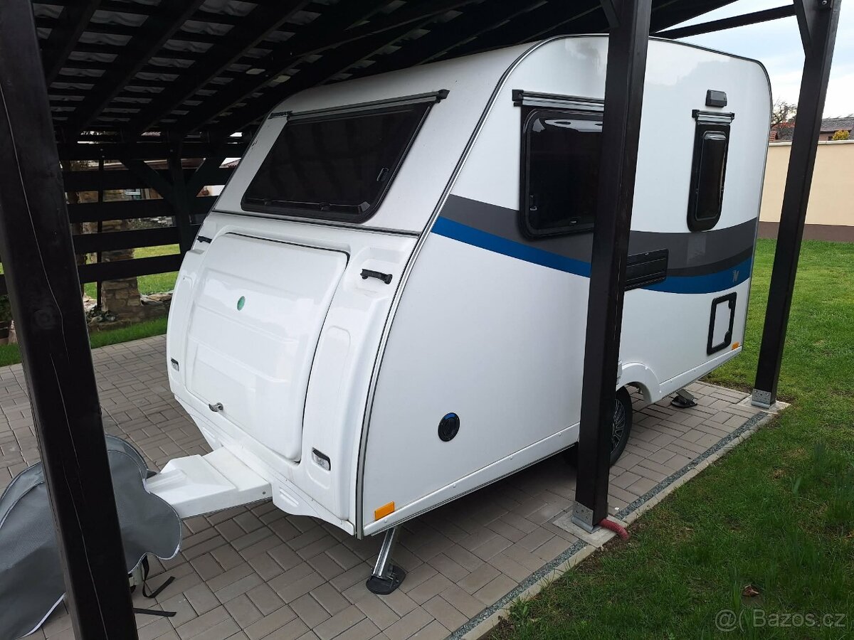 Karavan Niewiadów NEW SPORT 4 - 2