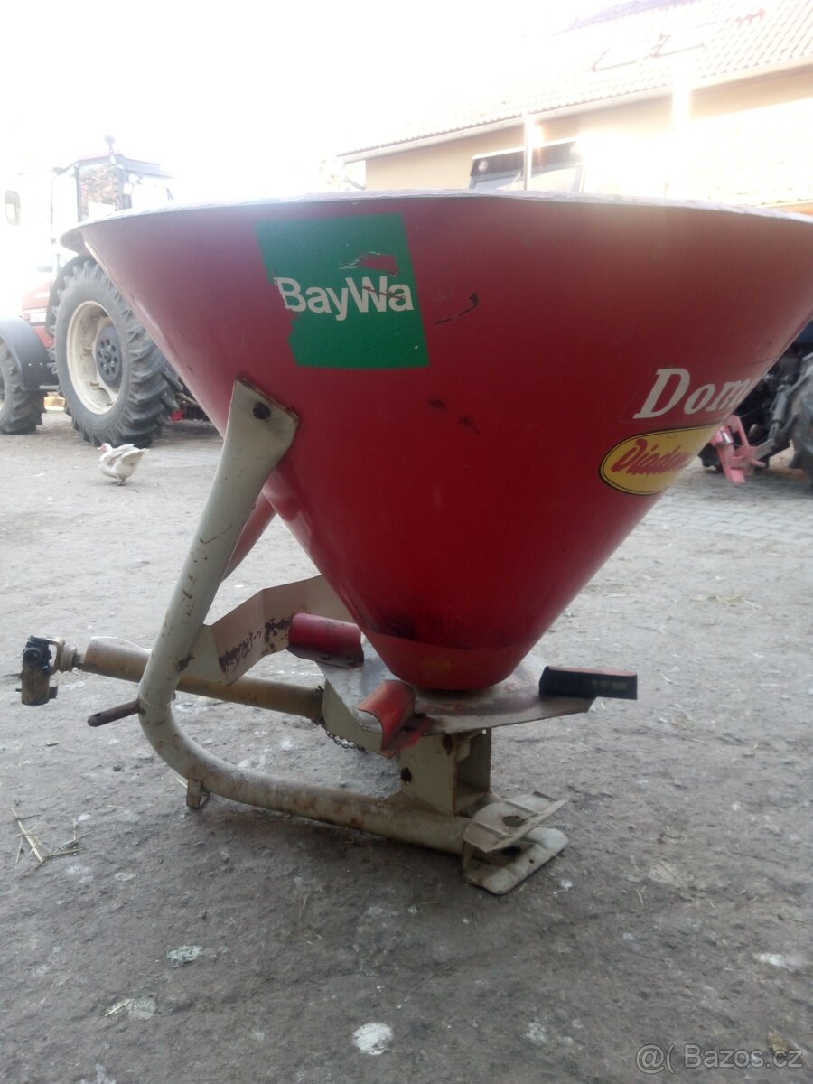 Rozmetadlo průmyslových hnojiv - 2