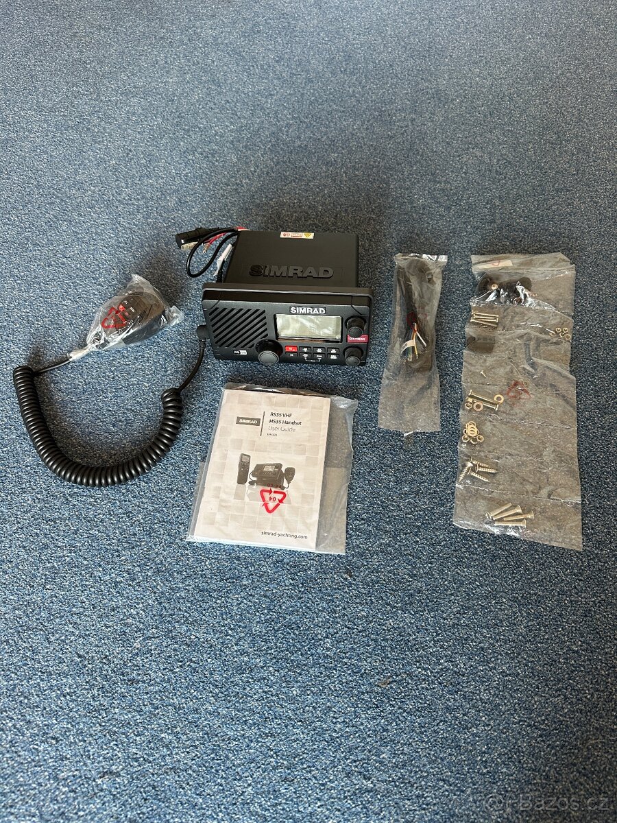 SIMRAD RS35 VHF - 2