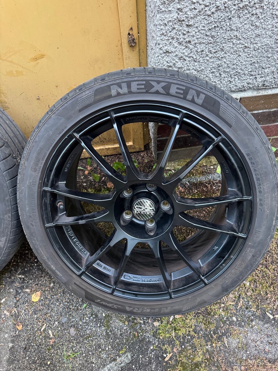 OZ Racing ULTRALEGGERA R18 - 2