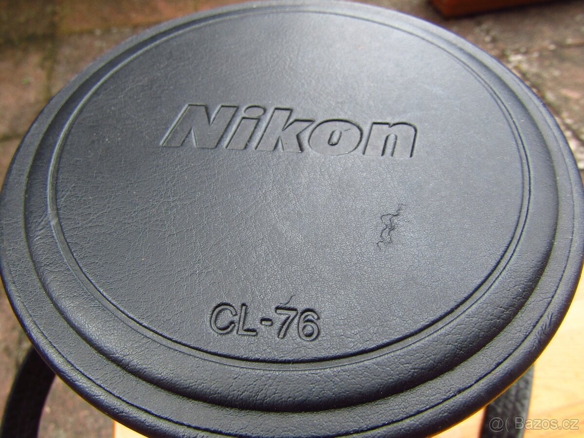 Pouzdro na objektiv Nikon CL-76. - 2