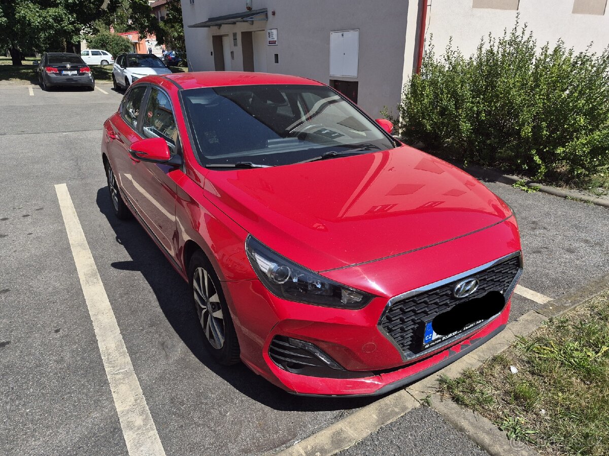 Hyundai i30 Fastback (2018) – Nová STK, po rozvodech - 2