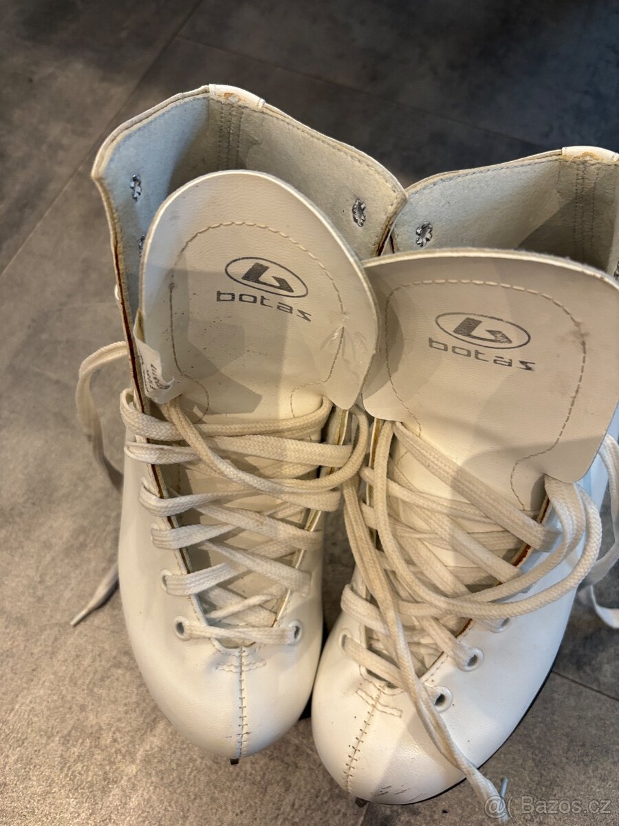 Dětské dívčí brusle Botas vel. 34 - 2