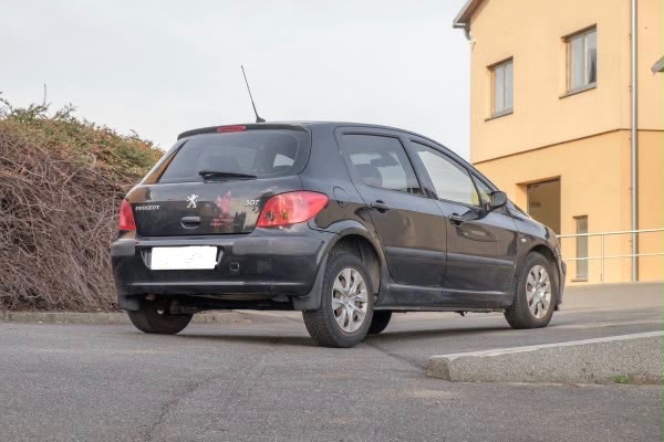 Peugeot 307 1.6 benzín automat - 2