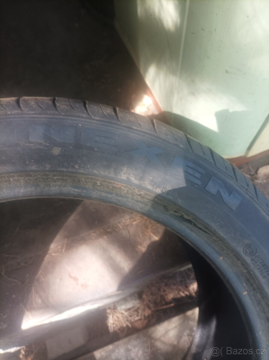 LETNI PNEU 215-45-R17 - 2