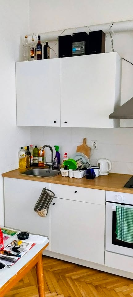 garsonka - studio, Praha 7 (cca od 12.10.) - 2