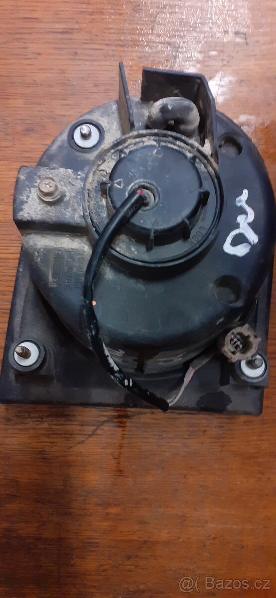 Nissan Patrol,levá mlhovka