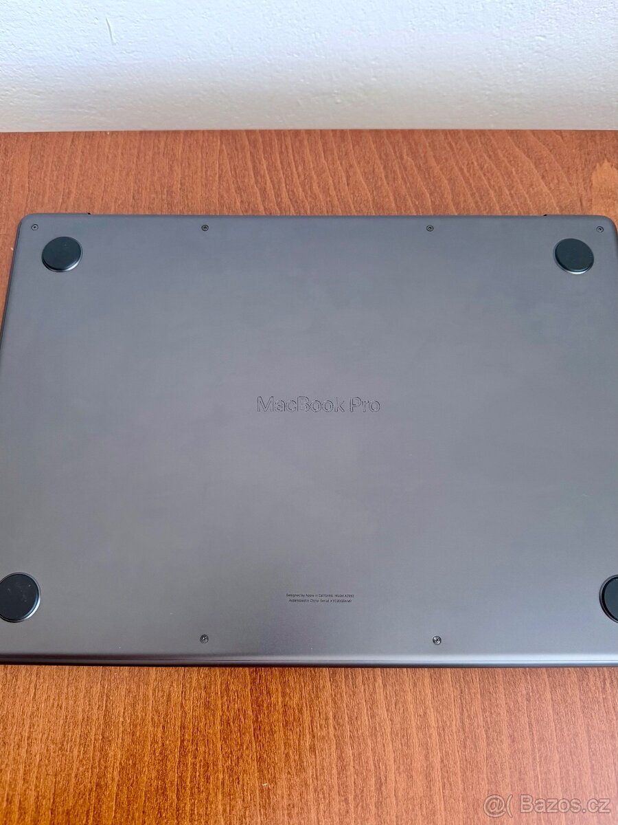 MacBook Pro (14palcový, 2023) - M3 Pro - 2