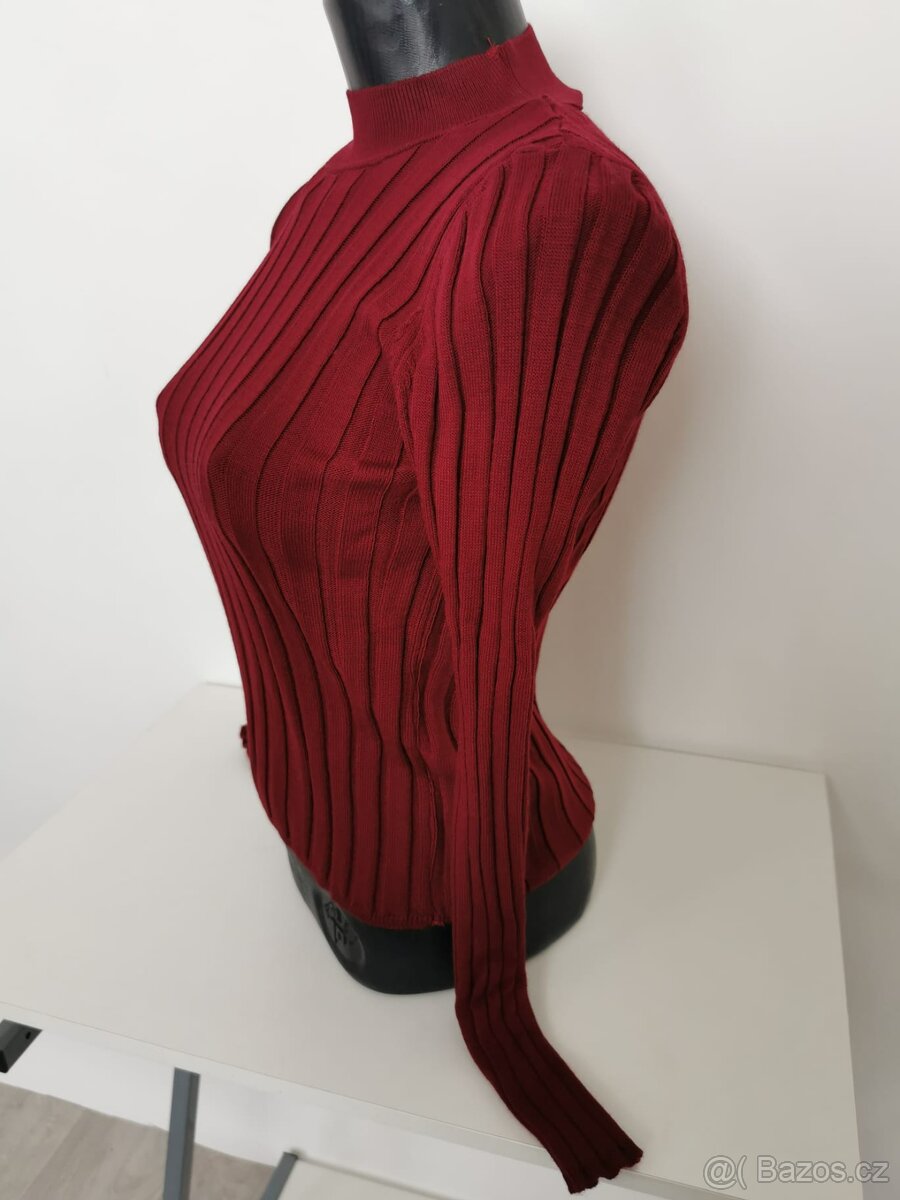 Dámský / dívčí kratší svetřík - S-S/M - 2