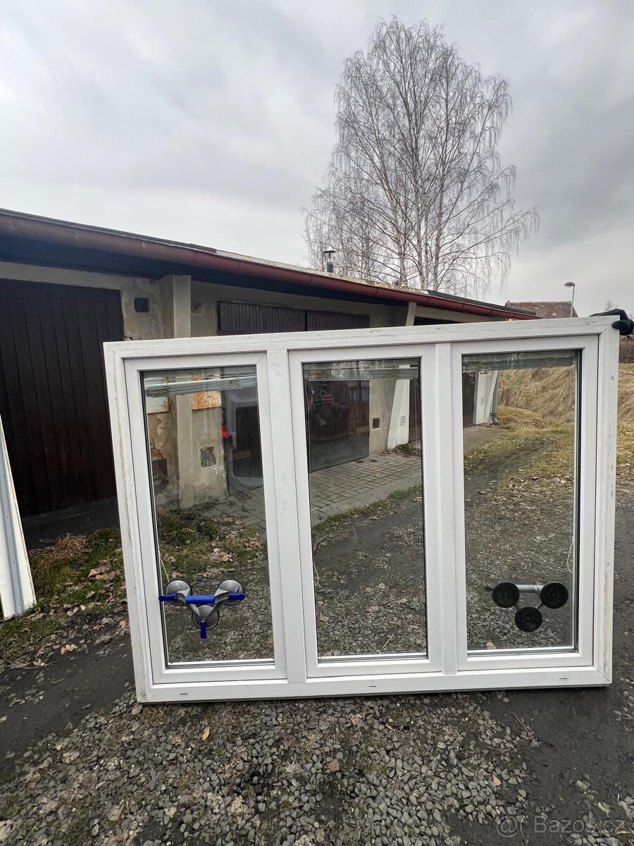 Okna PVC bílá (dvojsklo) plně funkční - 2
