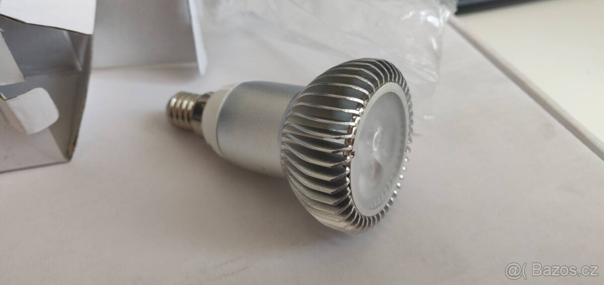 (10x) E14, 2800K, 300lm, 60 stupňů, 85-220VAC, LED, 3W - 2