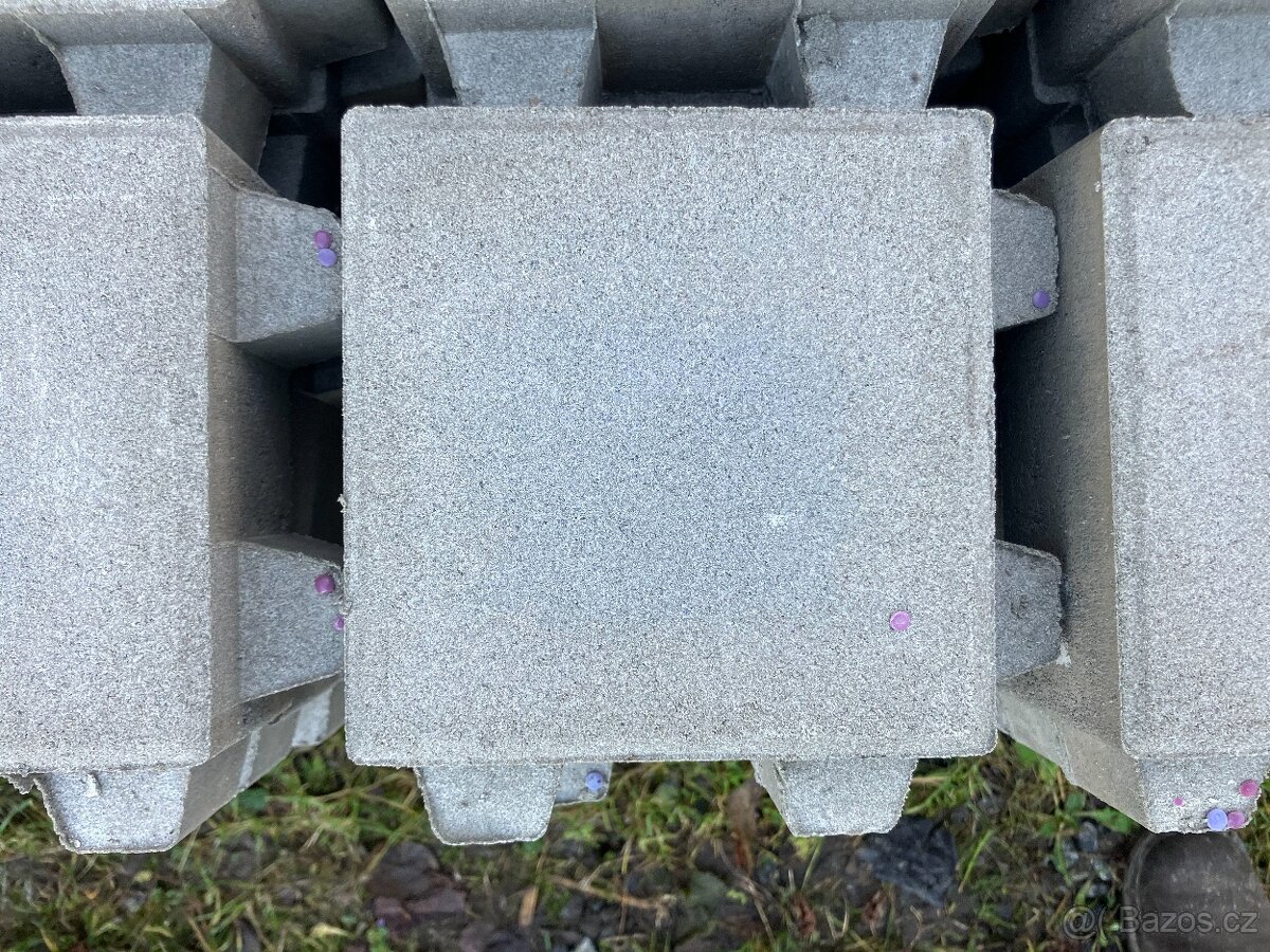 Vegetační dlažba DITON, rozměr 20x20x8, barva přírodní - 2