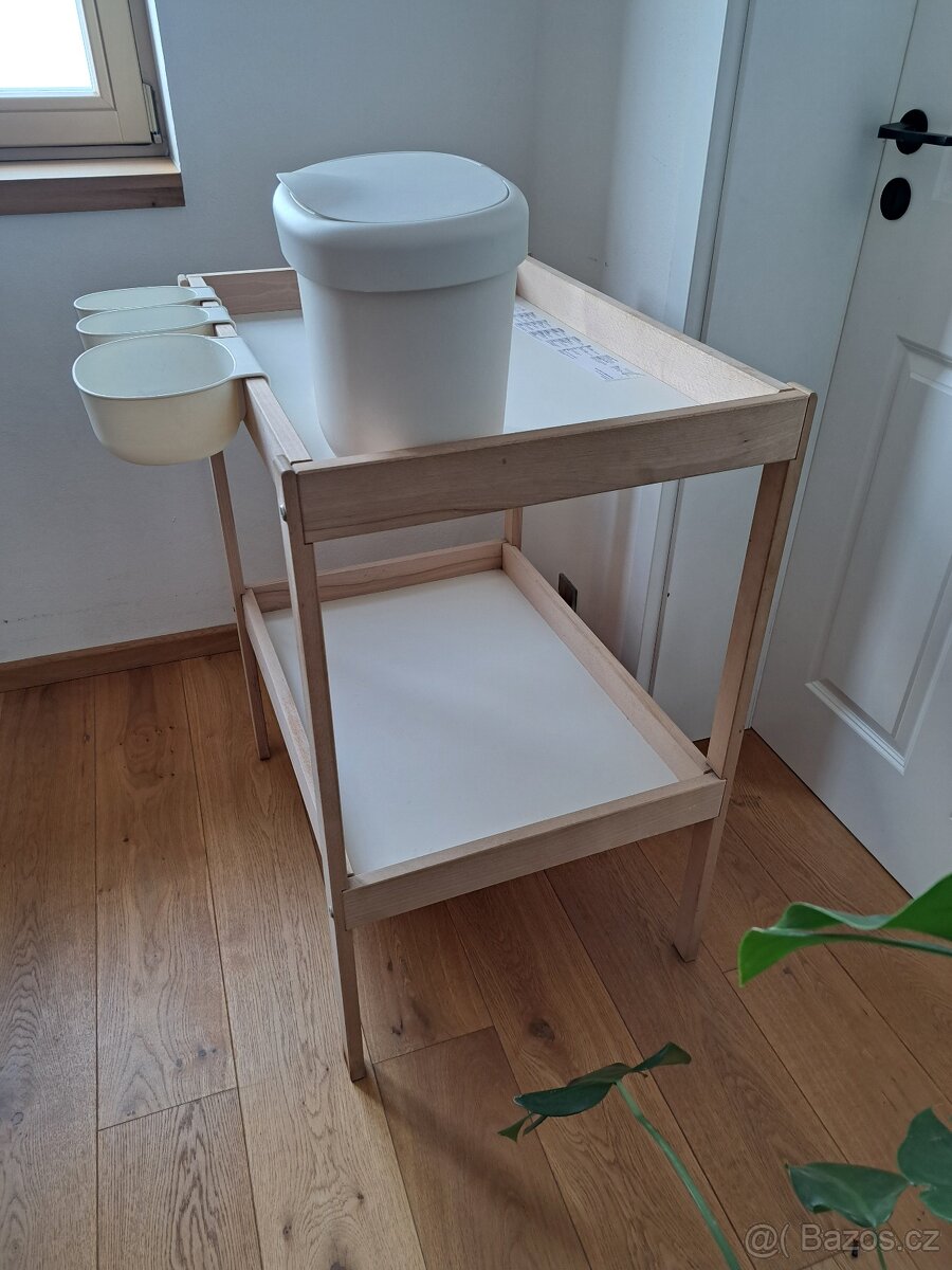 Přebalovací pult Sniglar Ikea zdarma - 2