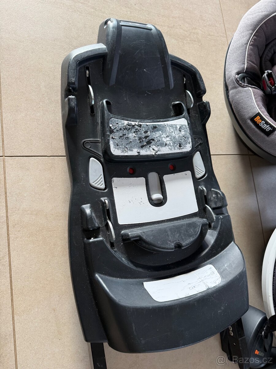2x autosedačka BeSafe + 1x Isofix - 2