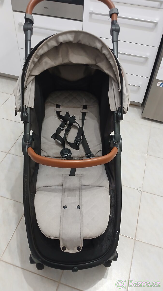 Sportovní kočárek - 2