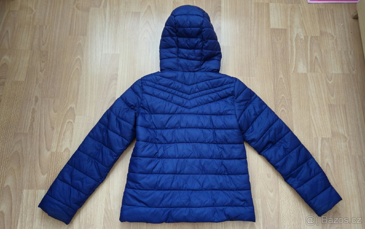 Dětská prošívaná modrá bunda vel.140 - 2