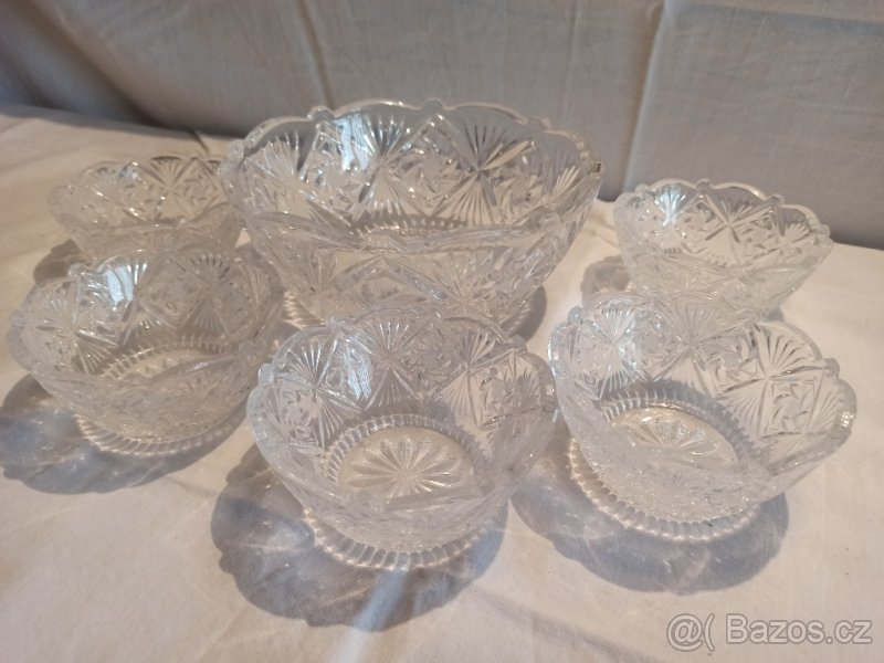 Sada misek z broušeného skla - 2