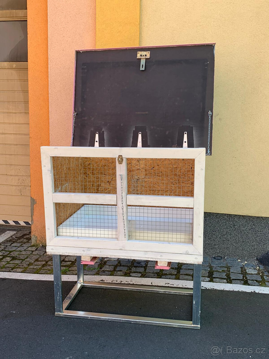 Venkovní králíkárna - 2