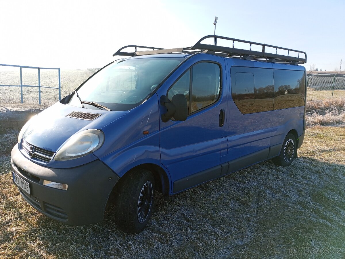 Opel Vivaro - 2
