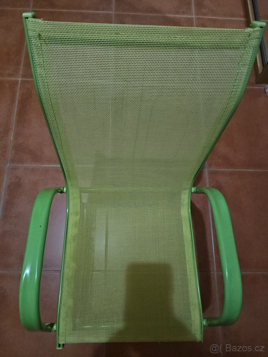 Dětská kovová židlička - 2