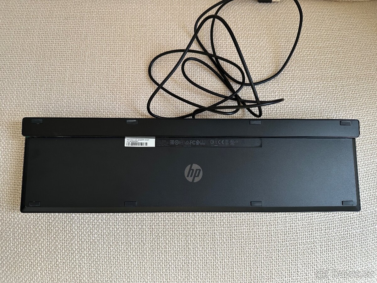 HP black thin keyboard new - 2