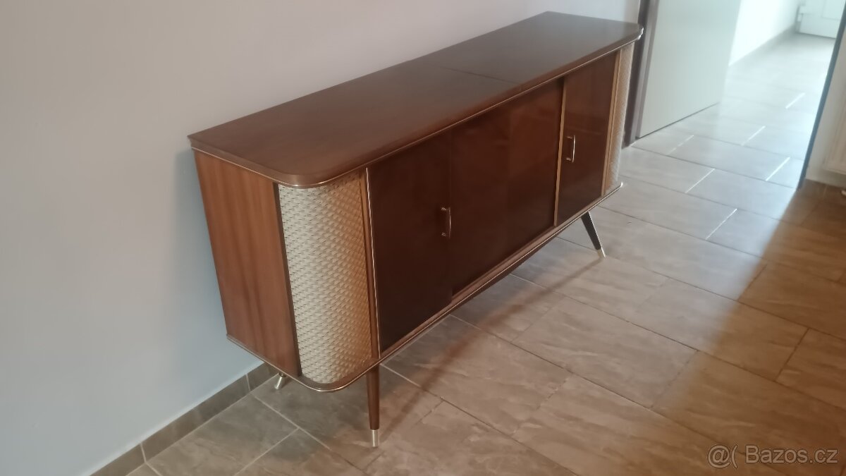 Hrací skříň Simonetta 1962 - 2