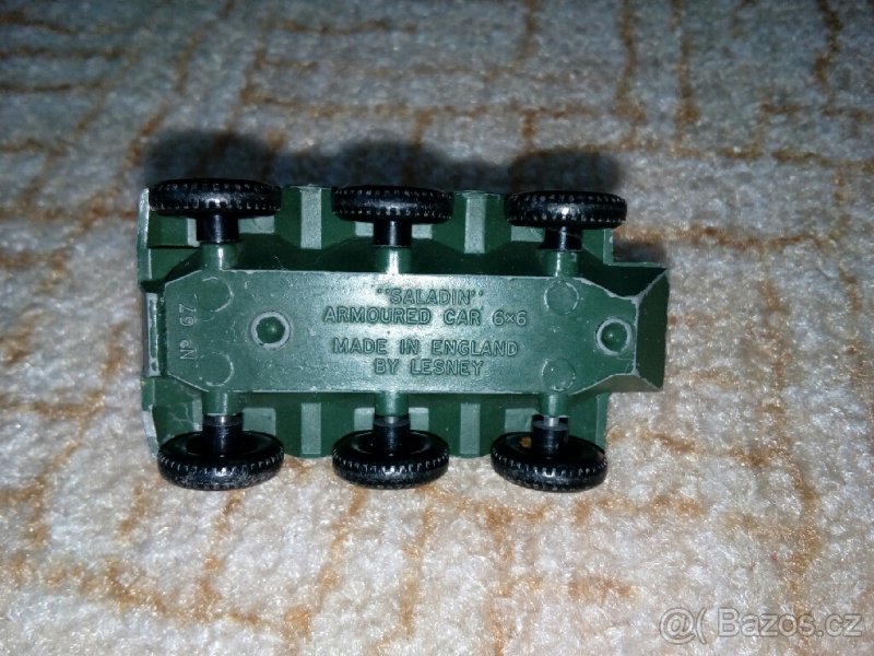 LESNEY - TANK - 2