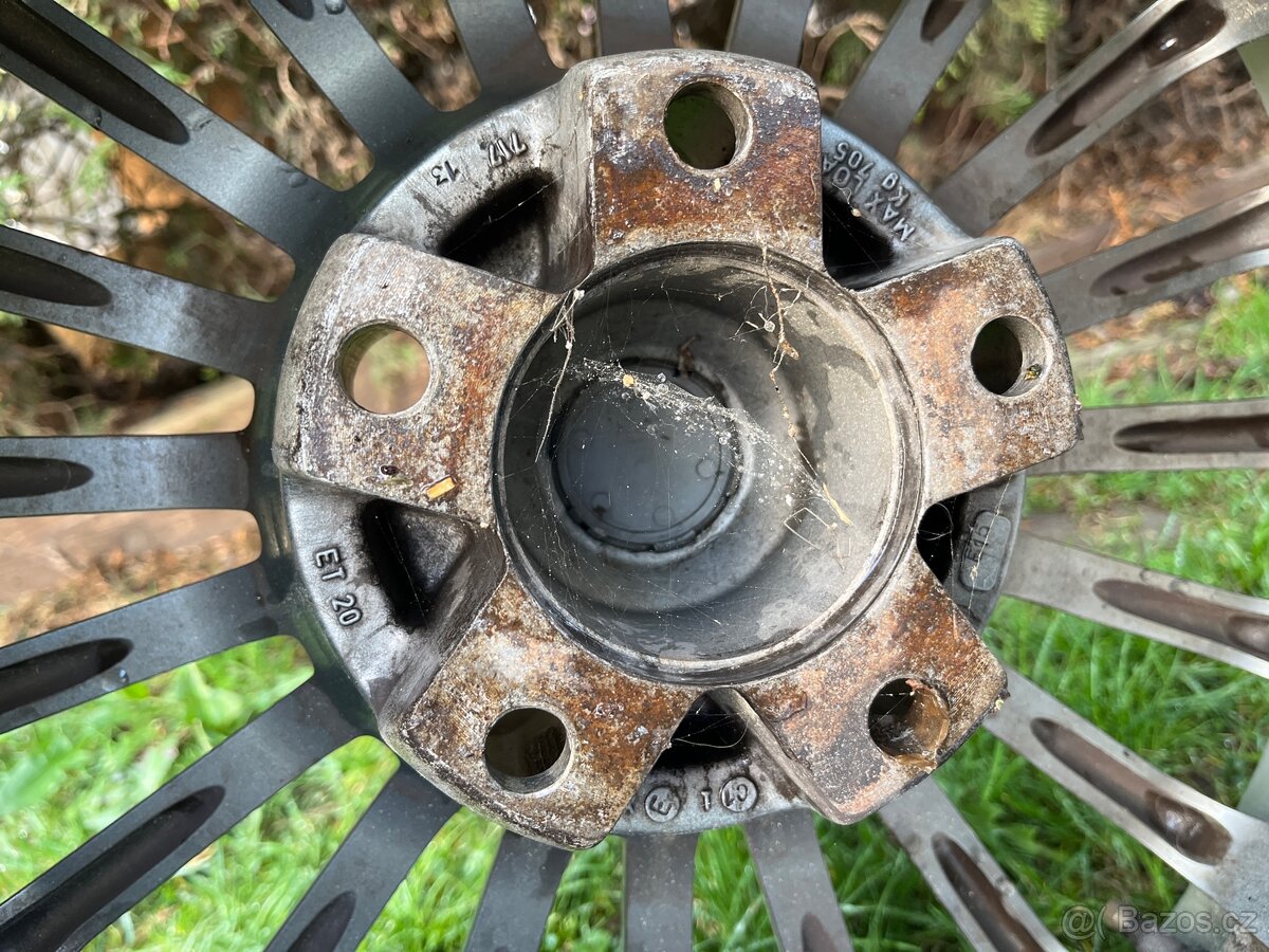 Alukola 245/40 r18 - 2