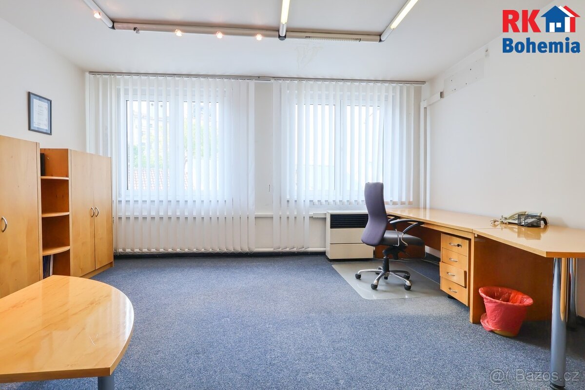 Pronájem kancelářských prostor, 3 místnosti o celkové výměře - 2