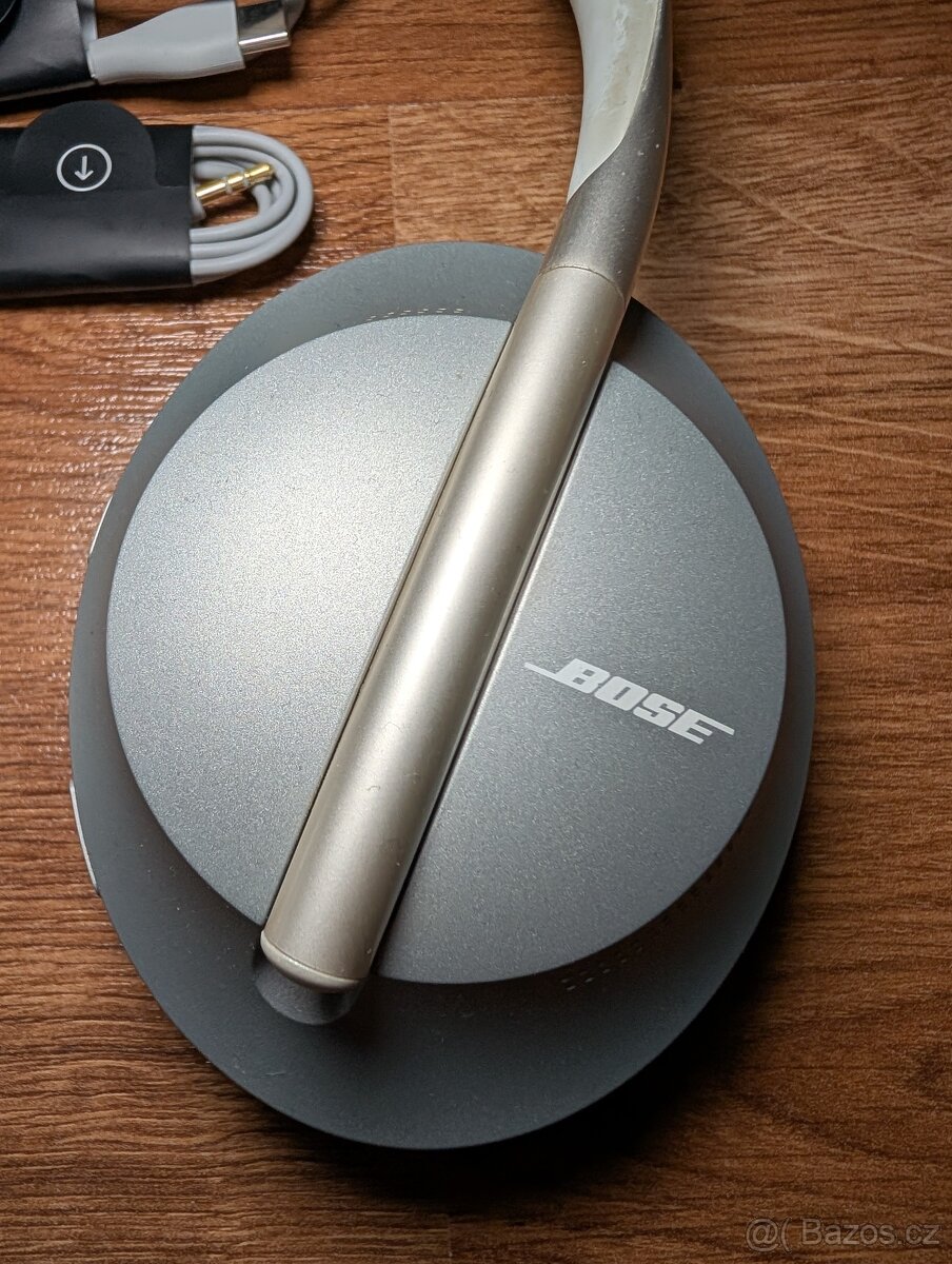 Sluchadla Bose NC 700 HP - 2