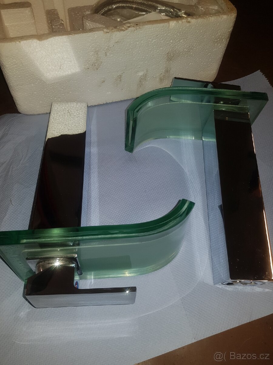 vodovodní baterie designové , vodopád sklo , baterie - 2