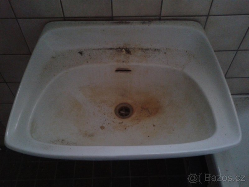 Starší používané umyvadlo - 58x44cm - 2kusy - 2