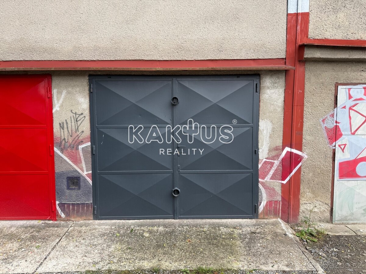 Pronájem garáže, 22 m2, ul. Martinovská, Ostrava- Poruba - 2