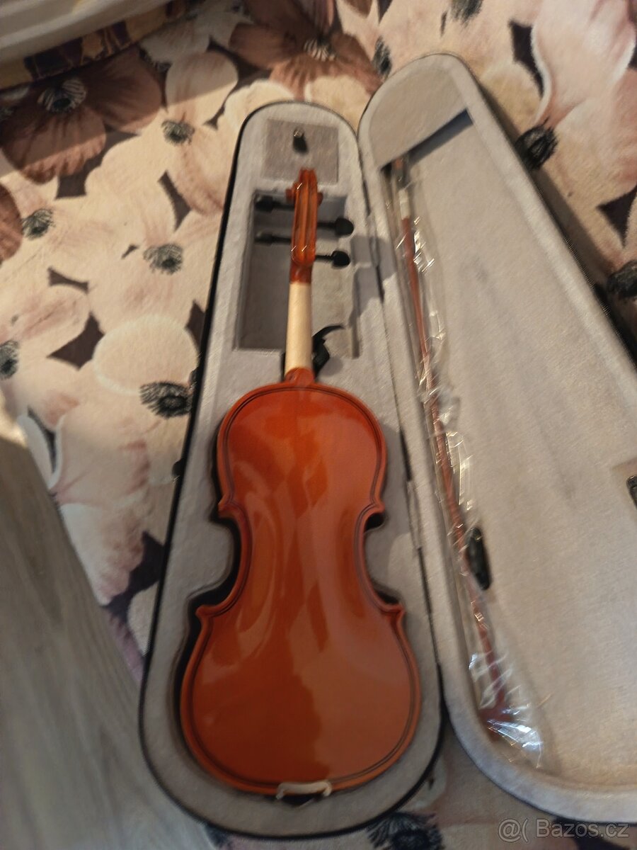 Housle 1/2 - 2