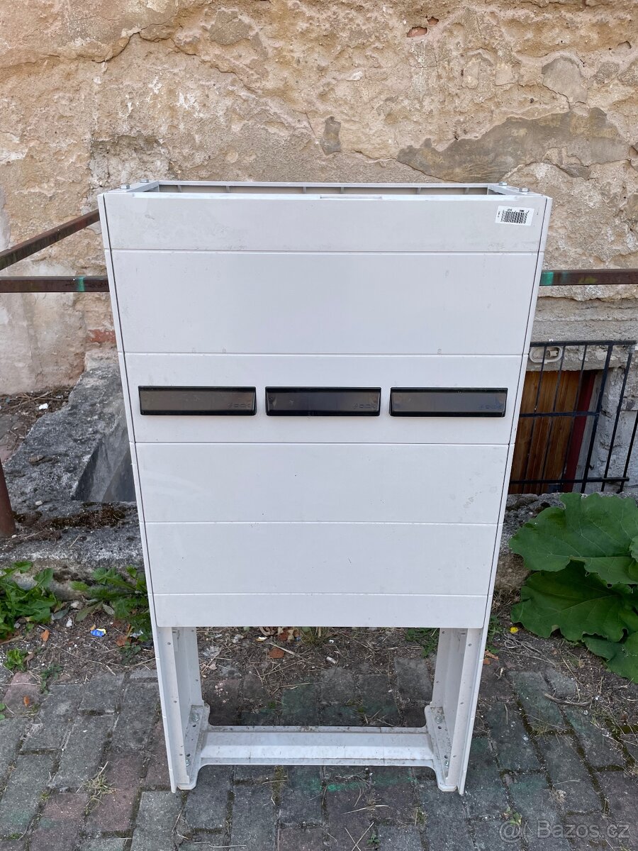 Rozpojovací Distribuční rozvaděč SR522 - 2