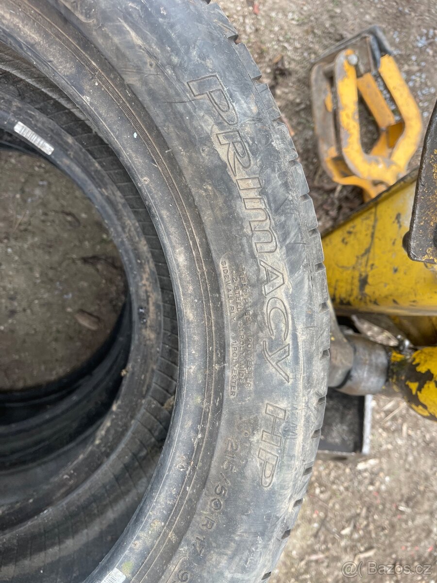 Michelin 215/50 R17 - 2