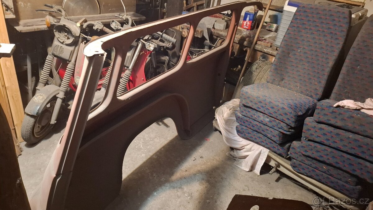 Skoda 1202 stw dily, plechy, plecharina, - 2