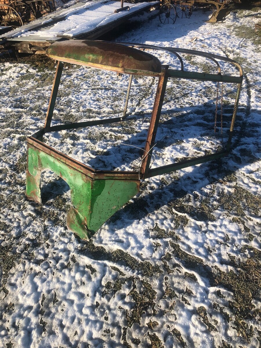 Kabina a ochranný rám zetor 25 - 2