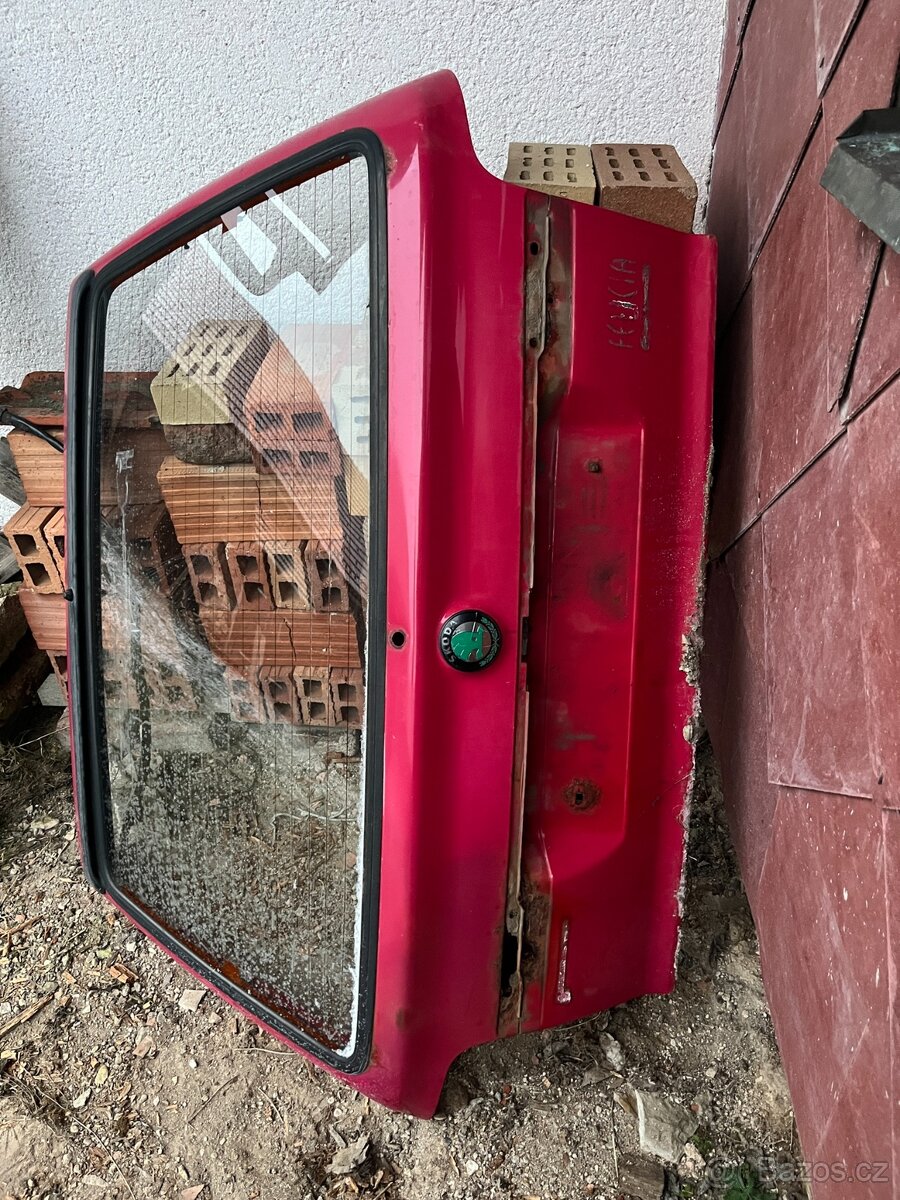 páté dveře Škoda Felície - 2